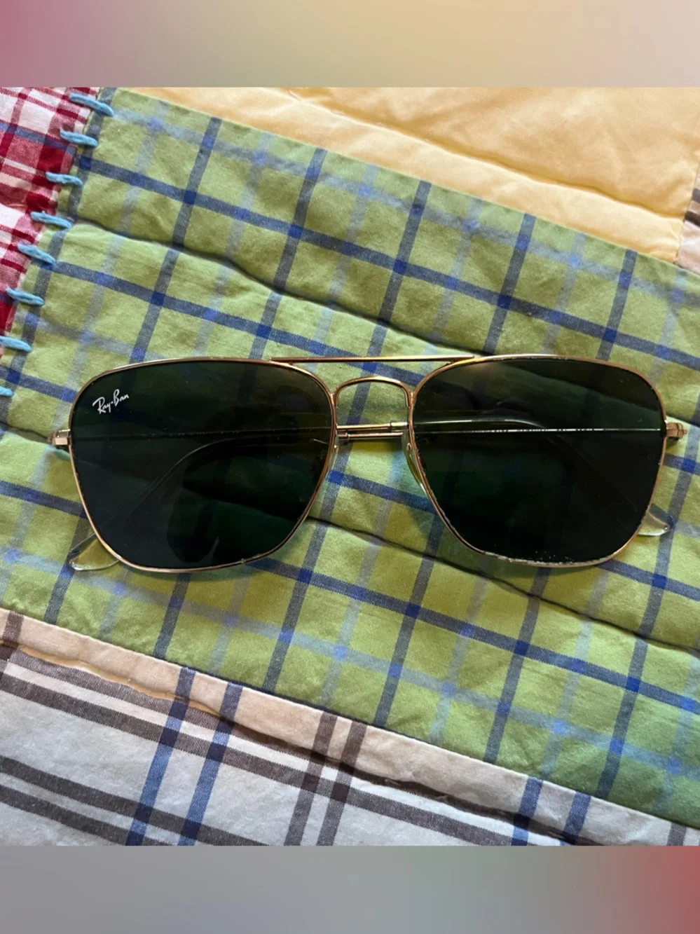 Ray-Ban Gold Frame Black Lens Aviator Sunglasses with Black Case